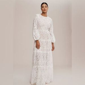 NWT Dress the Population Lyra Floral Lace Long Peasant Sleeve Back Tiered Gown M